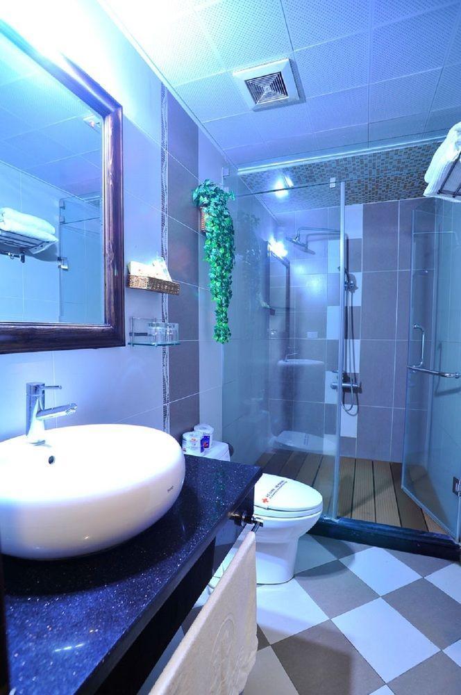 Wild Lotus Hotel - Xuan Dieu Hanoi Zewnętrze zdjęcie